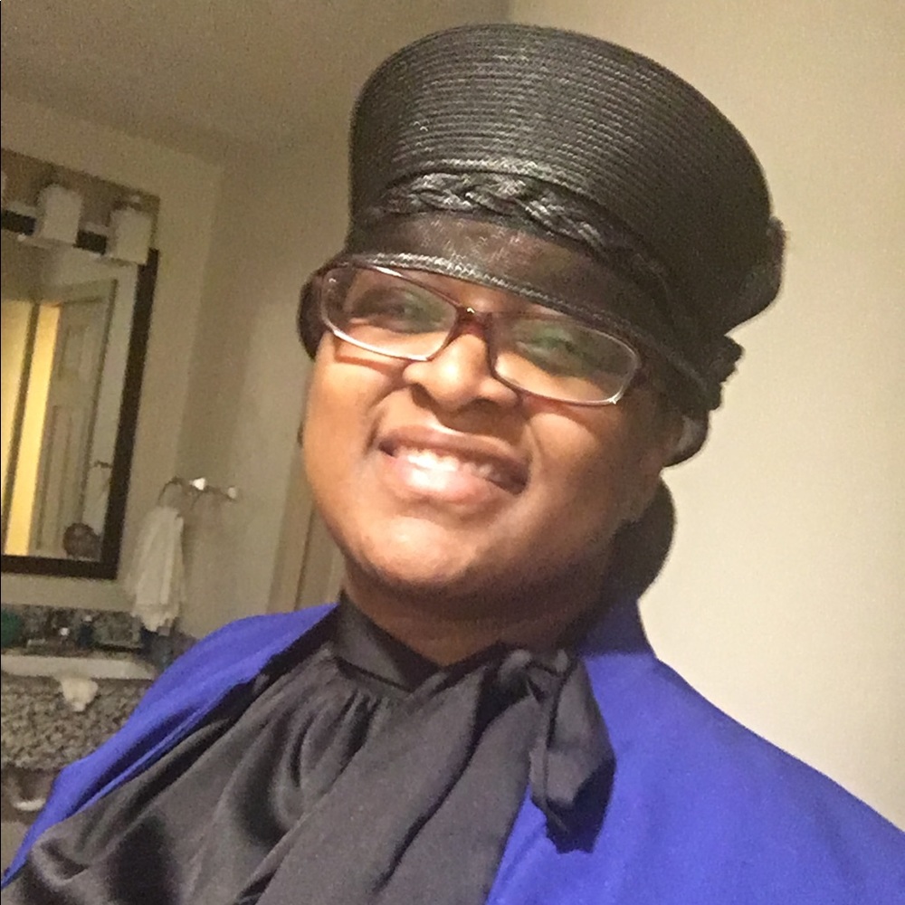 Meet your Posher, Keshia